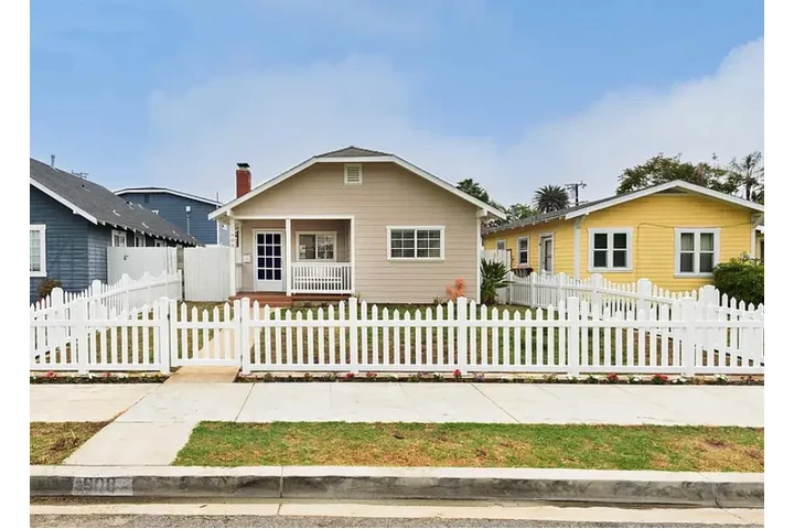 $1700 : 908 Portola Ave, Torrance, CA image 1
