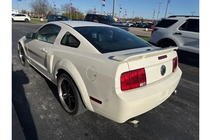 $13000 : Ford Mustang 2007 GT Deluxe image 6