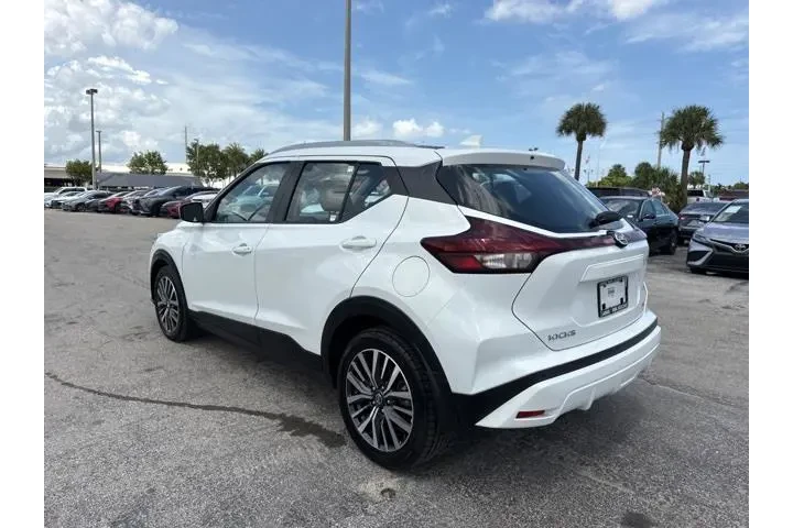 $14988 : Nissan Kicks 2021 SV 4dr Cro image 5