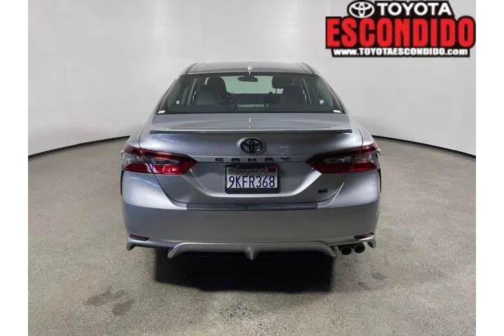 $28987 : Toyota Camry 2024 SE 4dr Sed image 4