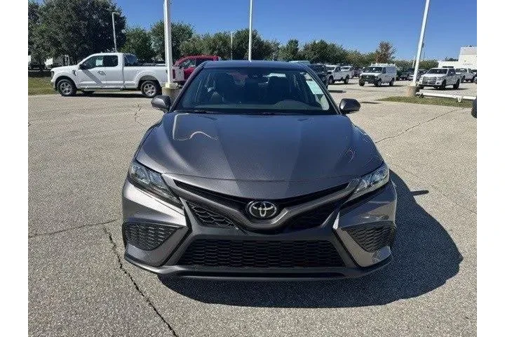 $25032 : Toyota Camry 2023 SE 4dr Sed image 2