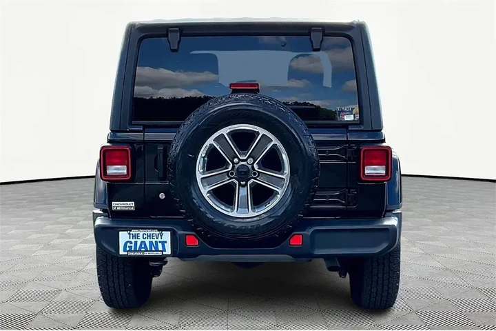 $25670 : Jeep Wrangler Unlimited 2018 image 6