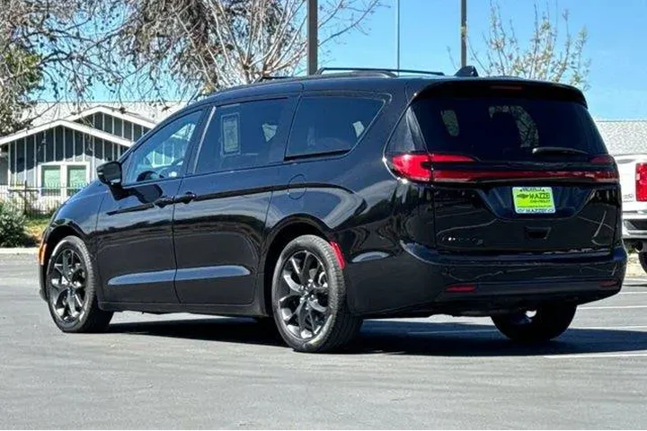 $31732 : Chrysler Pacifica 2025 Limit image 3