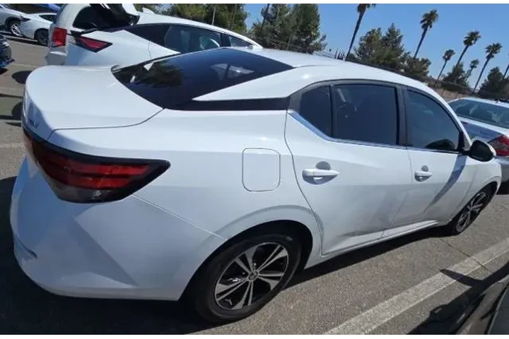 $17500 : Nissan Sentra 2023 SV 4dr Se image 2