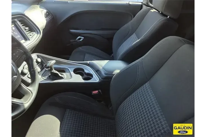 $20892 : Dodge Challenger 2021 SXT 2d image 5