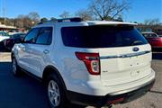 $6900 : 2015 Explorer XLT thumbnail