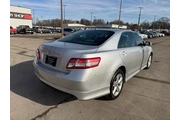 $5980 : 2011 Camry 4dr LE thumbnail