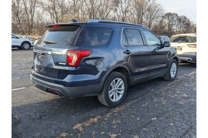 $14999 : Ford Explorer 2017 Base 4dr image 7