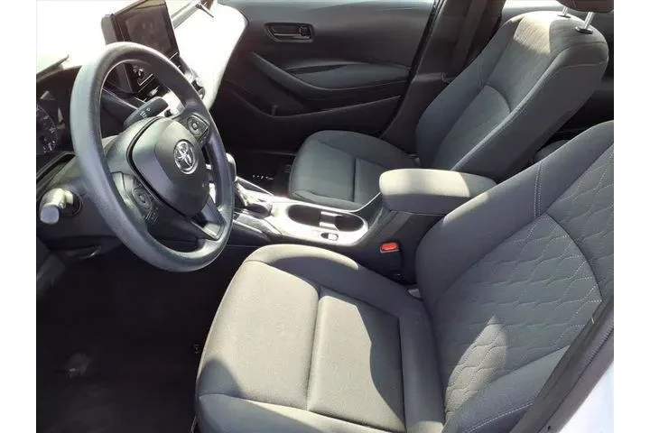 $19857 : Toyota Corolla 2024 LE 4dr S image 10