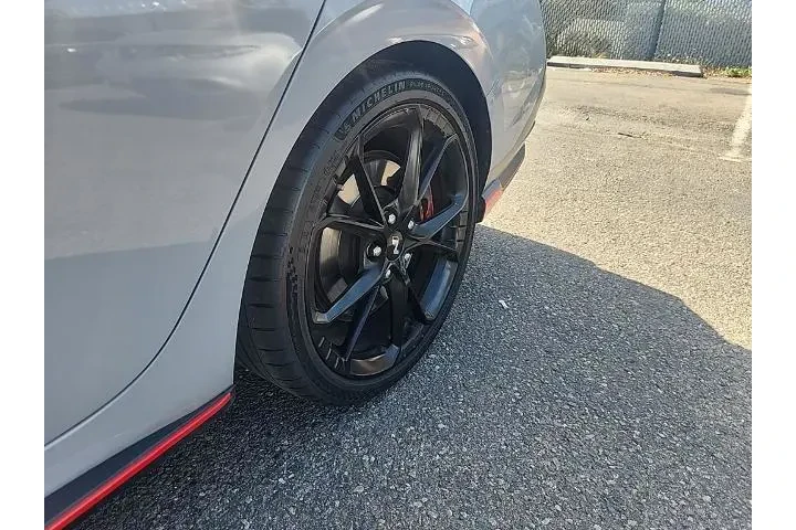 $32991 : Hyundai ELANTRA N 2024 4dr S image 8