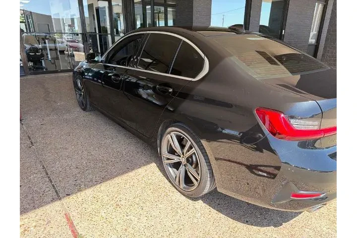 $23982 : BMW 3 Series 2021 330i 4dr S image 6