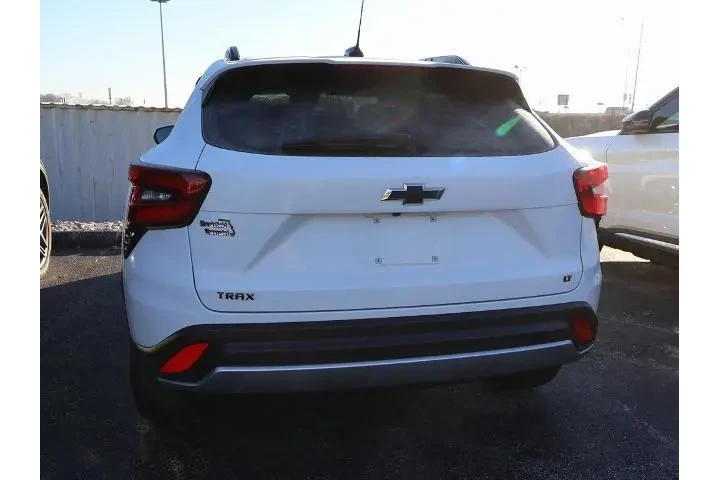 $22887 : Chevrolet Trax 2025 LT 4dr C image 6