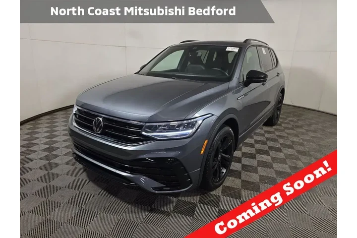 $25893 : Volkswagen Tiguan 2023 SE R- image 1