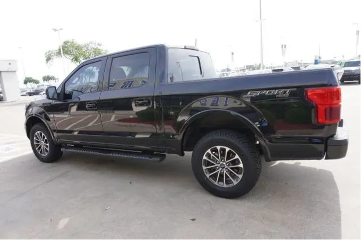 $30225 : Ford F-150 2019 4x4 XL 4dr S image 4