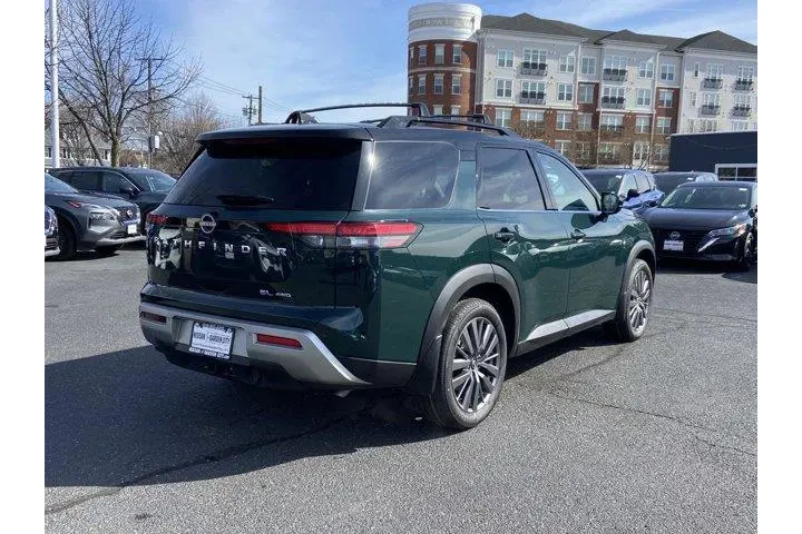 $27995 : Nissan Pathfinder 2022 AWD S image 4