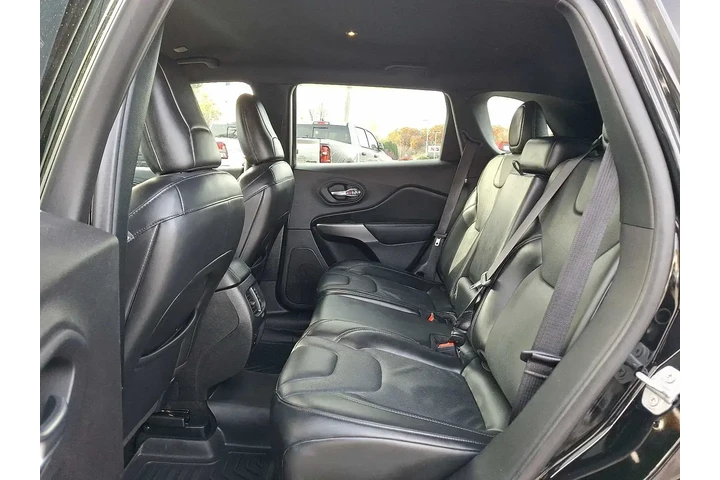 $21794 : Jeep Cherokee 2020 4x4 High image 10