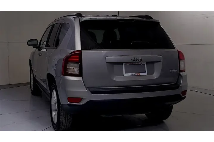 2015 Escape SE 4WD image 8
