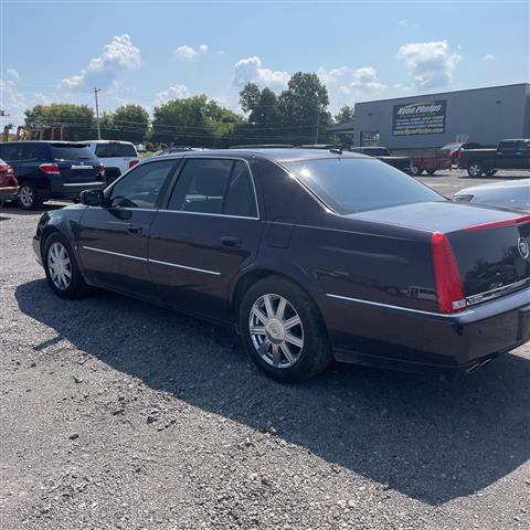 $9000 : 2008 CADILLAC DTS image 3