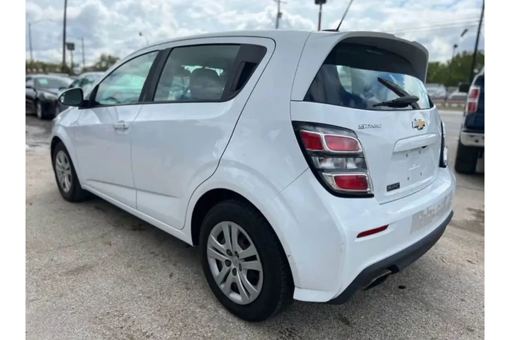 2017 CHEVROLET SONIC2017 CHEV image 5