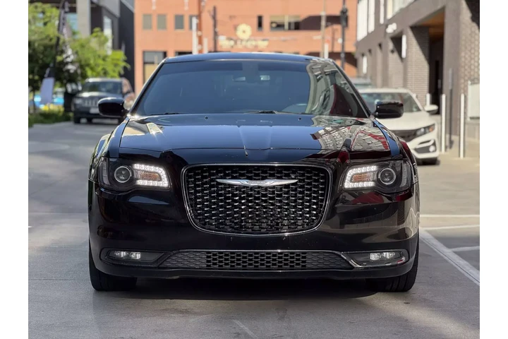 $15990 : 2019 CHRYSLER 300 image 3