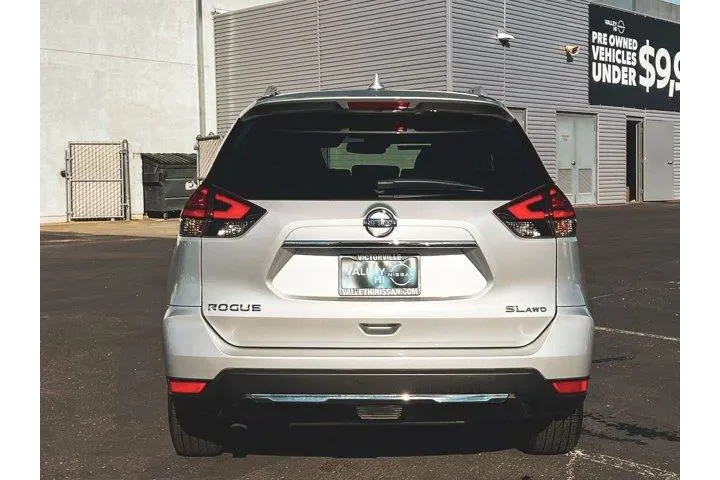 $17843 : Nissan Rogue 2017 AWD S 4dr image 4