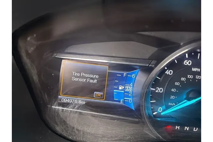 $16919 : Ford Explorer 2017 AWD Sport image 8