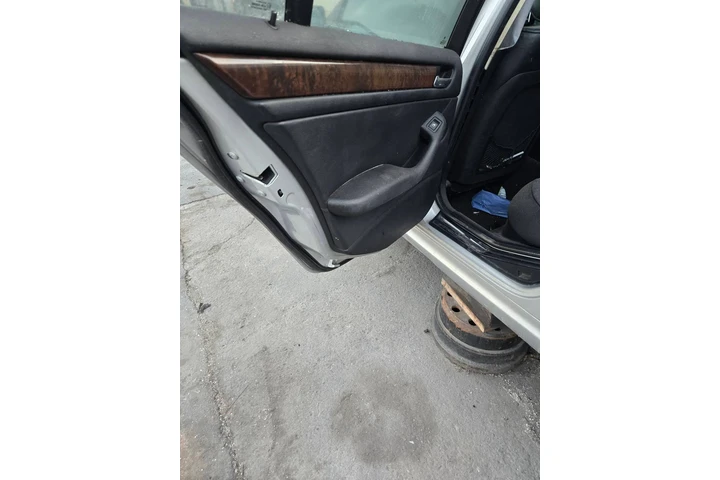 Partes de BMW 2001 330I image 4