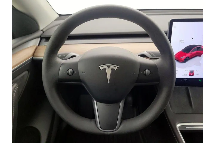 $37998 : Tesla Model Y 2023 AWD Long image 10