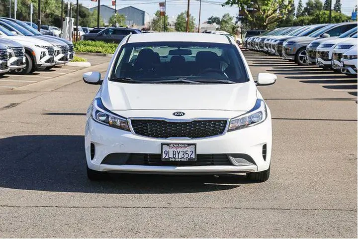 $9991 : Kia Forte 2018 LX 4dr Sedan image 7