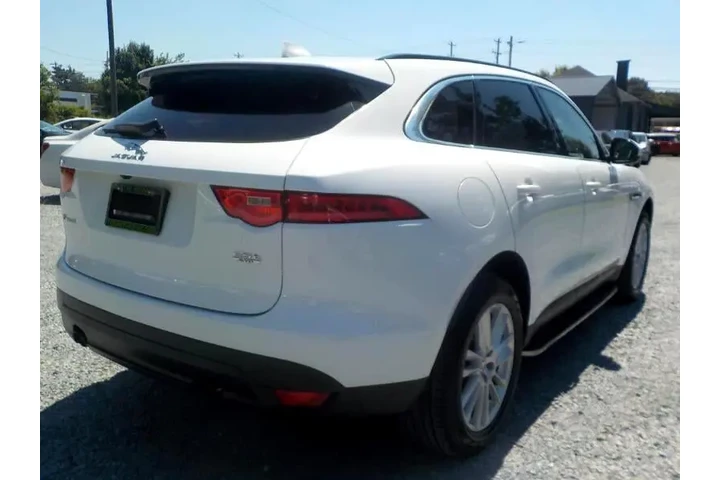 $16985 : 2018 F-Pace 25t Prestige AWD image 5