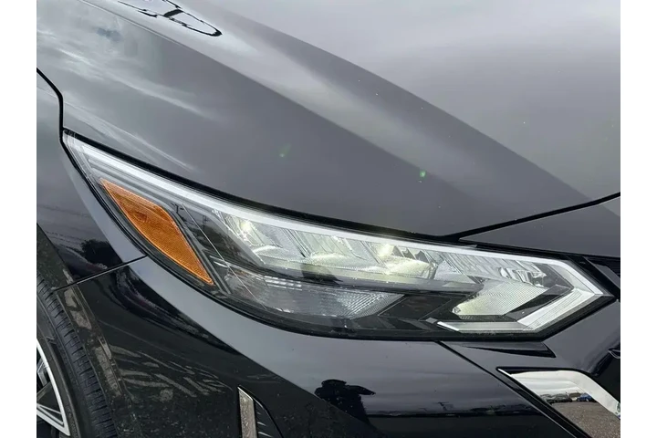 $18165 : Nissan Sentra 2025 SR 4dr Se image 10