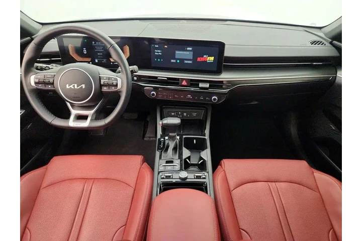 $31998 : Kia K5 2025 GT-Line 4dr Seda image 9