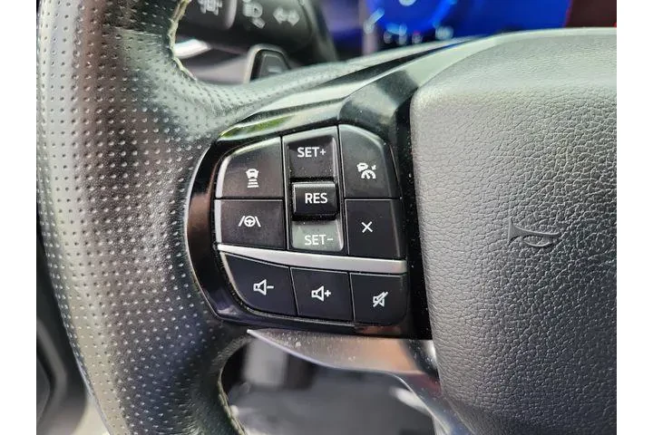 $33225 : Ford Explorer 2021 AWD ST 4d image 5