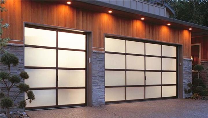 GARAGE DOORS image 4