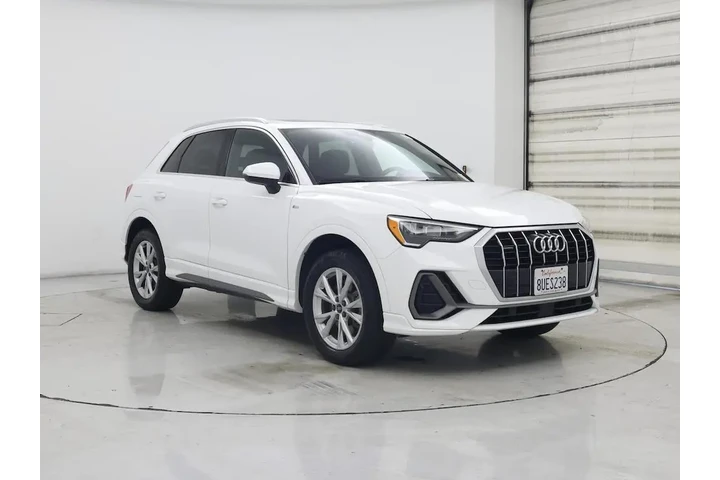 $25998 : Audi Q3 2021 AWD quattro S l image 1