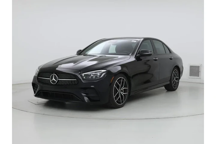 $30998 : Mercedes-Benz E-Class 2022 E image 4