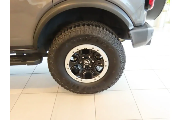 $39999 : Ford Bronco 2022 4x4 Base Ad image 9