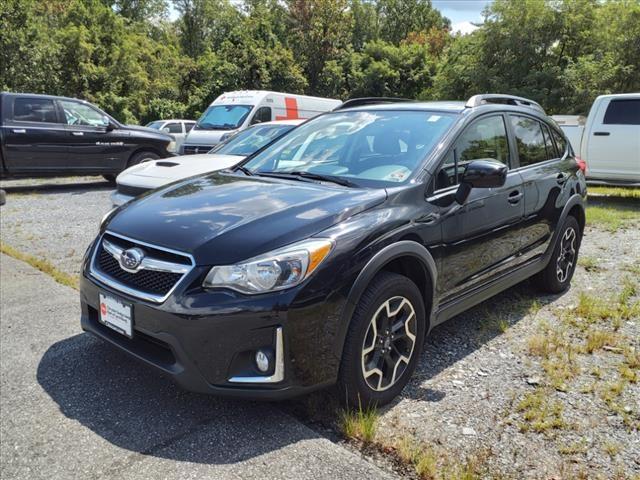 $15994 : PRE-OWNED 2016 SUBARU CROSSTR image 4