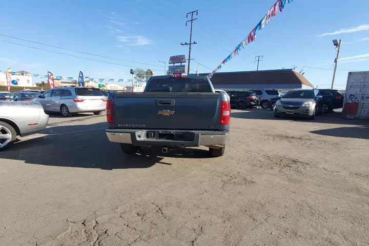 $2000 : Chevrolet Silverado image 3