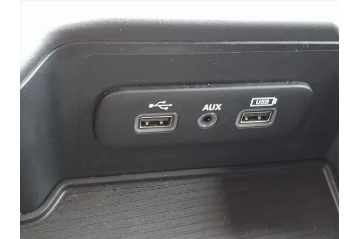 $28988 : Ram 1500 Classic 2024 4x2 SL image 10