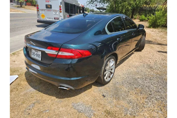 $14995 : 2013 JAGUAR XF2013 JAGUAR XF image 6