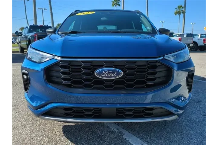 $21299 : Ford Escape 2023 ST-Line 4dr image 9