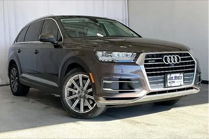 $14991 : Audi Q7 2017 AWD 3.0T quattr image 1
