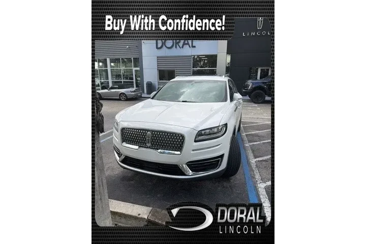 $18990 : Lincoln Nautilus 2020 4dr St image 1