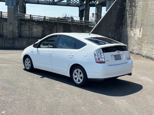 $8988 : 2008 Prius Touring image 5