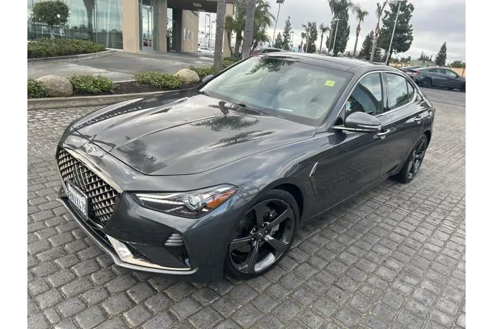 $19995 : Genesis G70 2020 AWD 2.0T 4d image 2