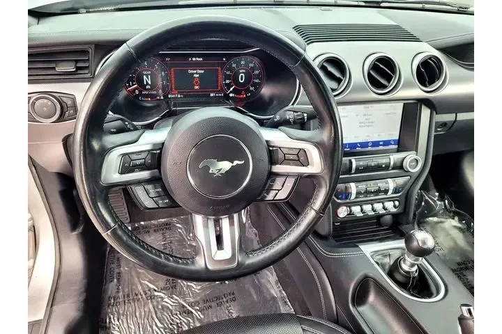 $32997 : Ford Mustang 2020 GT 2dr Fas image 9