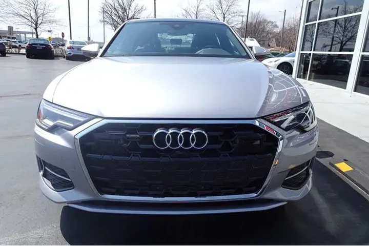 $36990 : 2024 A6 Sedan image 3