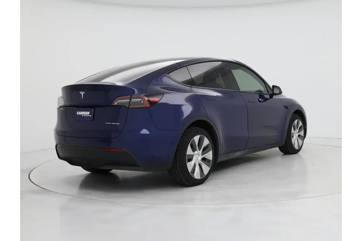 $30998 : Tesla Model Y 2023 AWD Long image 8