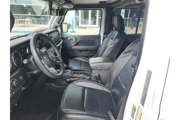 $29486 : Jeep Wrangler 2023 4x4 High image 6